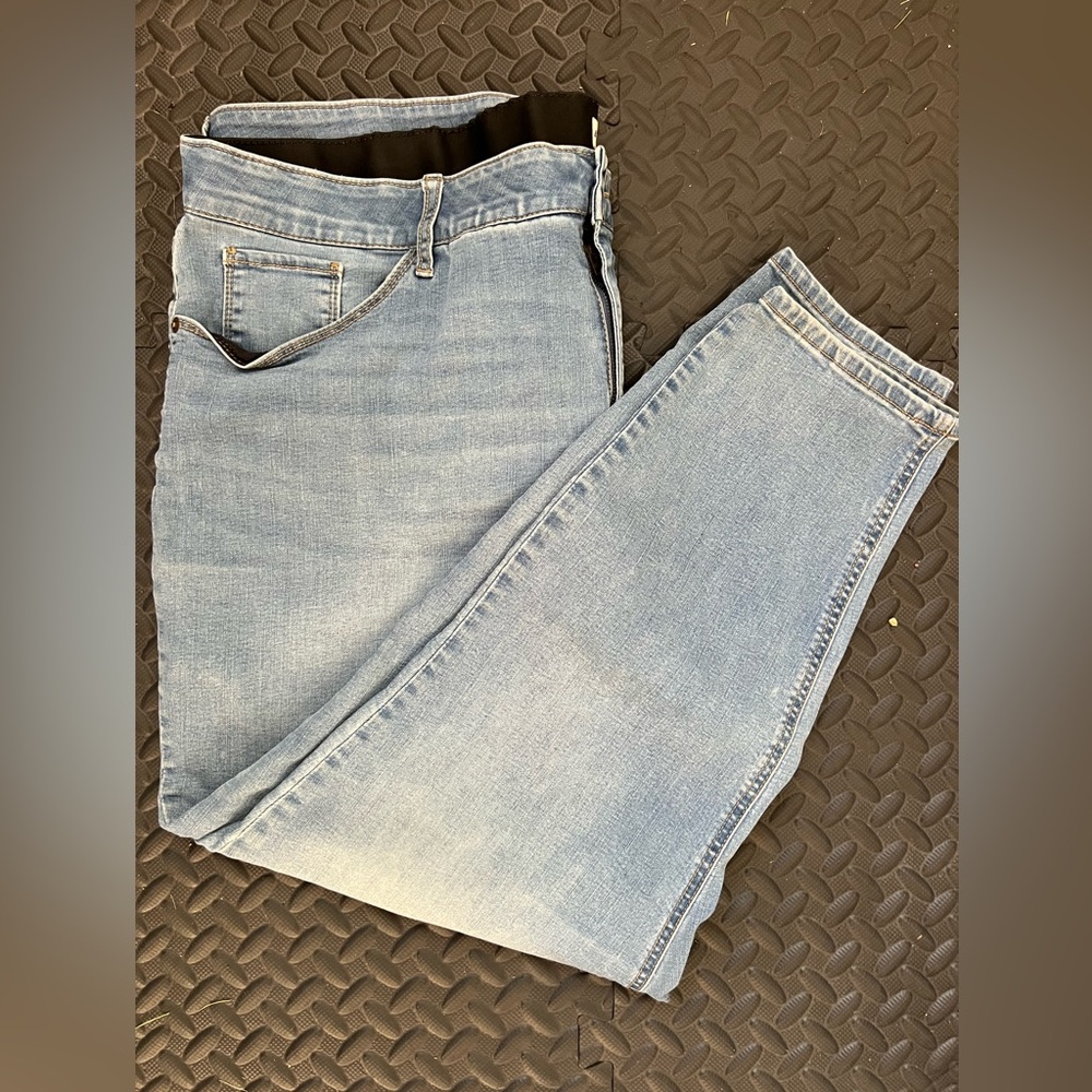 Ava & Viv Slim Jeans in Light Blue